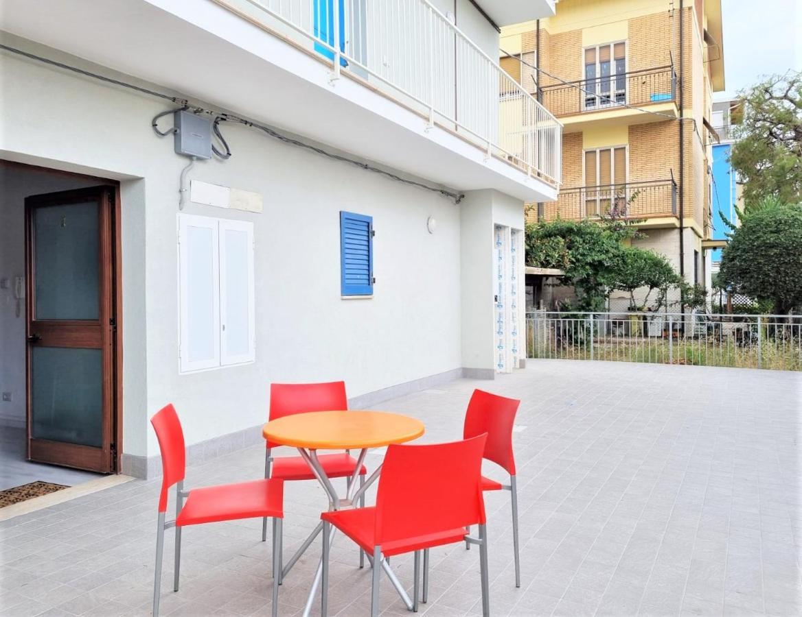 Appartamenti Smeraldo Lido di Fermo Exteriér fotografie